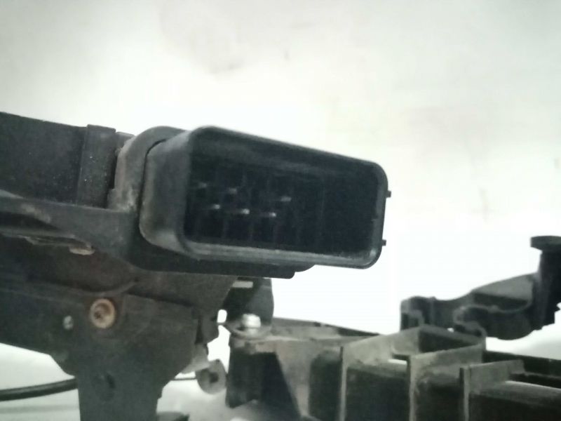 Fechadura / fecho porta frente direito FORD Focus II (DA_)