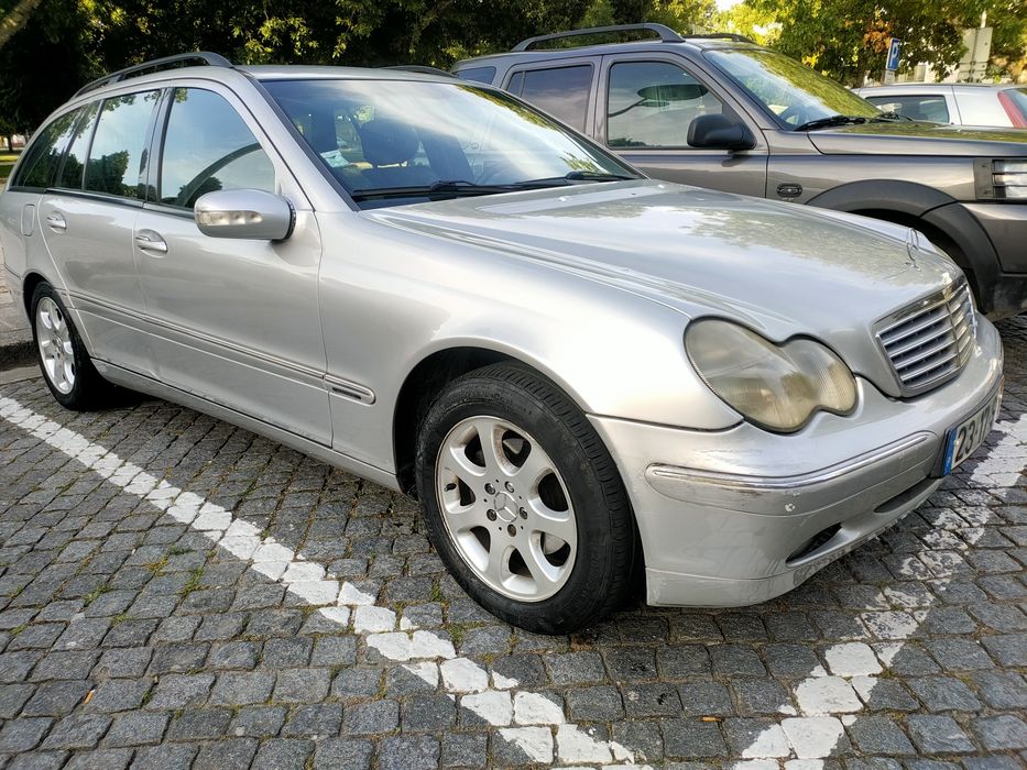 Mercedes-Benz 220 — fotografia 3