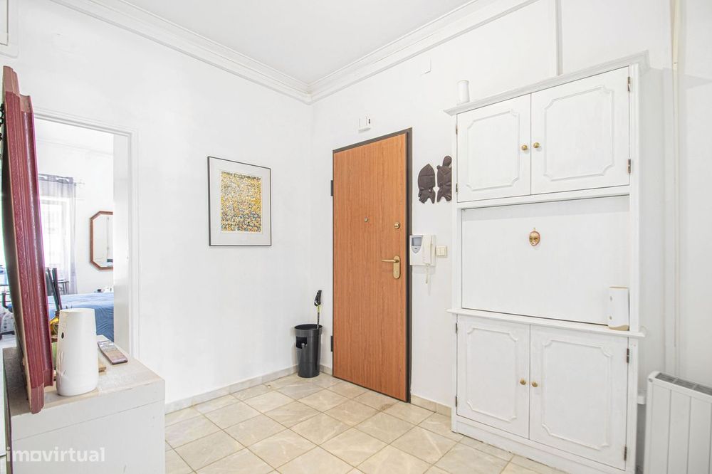 Apartamento T4 - Algés