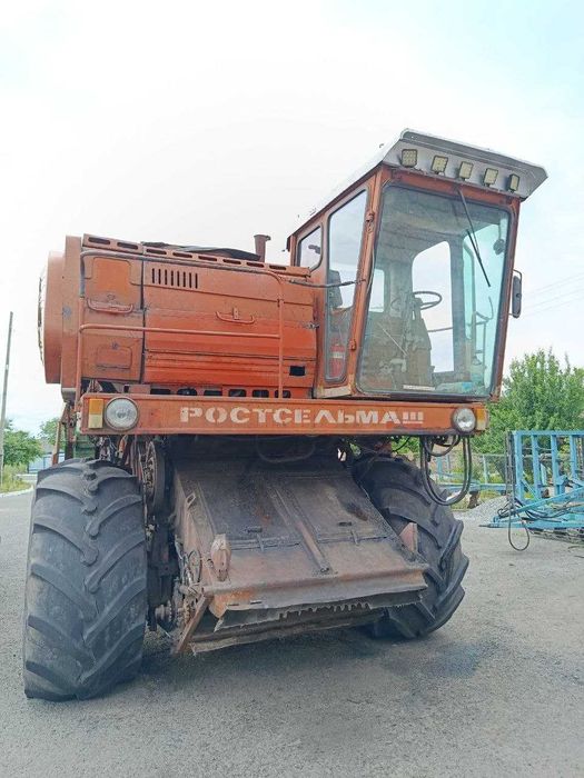 Комбайн ДОН 1500А, 3 жатки