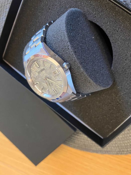 The Citizen Chronomaster AQ4100-57B Titanium