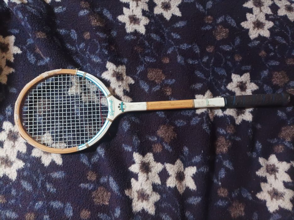 Raquete de tênis antiga sportcraft