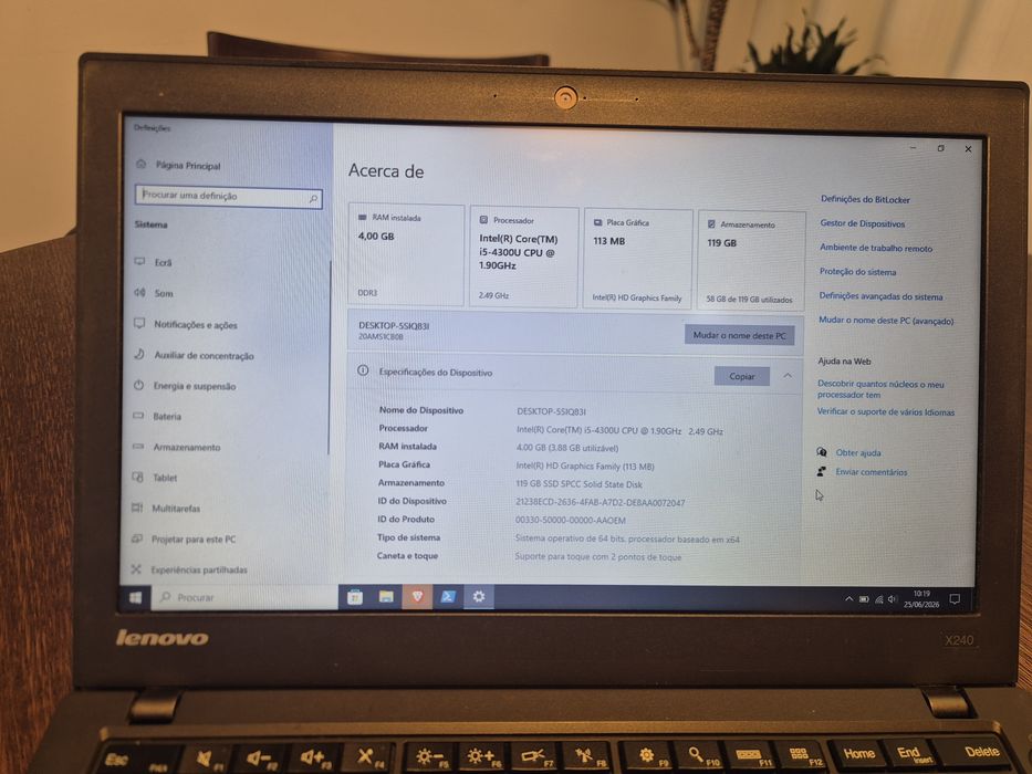 Lenovo ThinkPad X240 – Compacto, Fiável e Pronto a Trabalhar