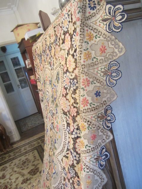 Preciosidade  Madeira Toalha Antiga Como Nova