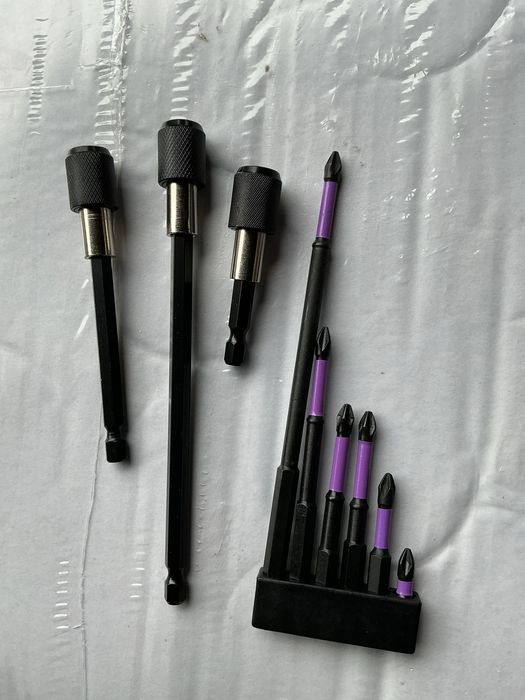 Набор біт подовжувачів 10 предметів на тримачі 1/4підсилені ударніНові