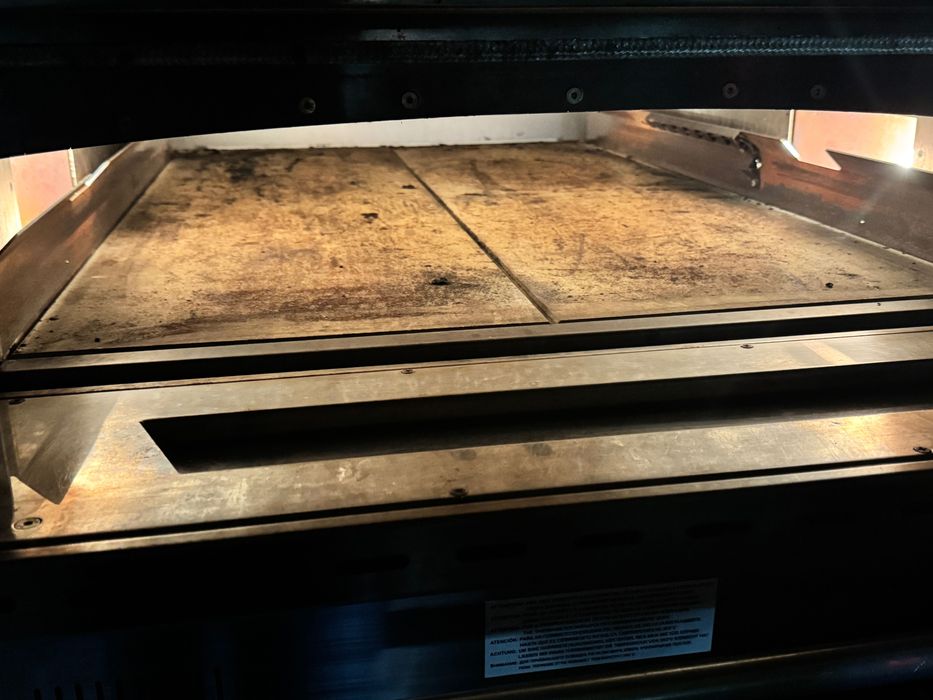 Pizza de forno by gas