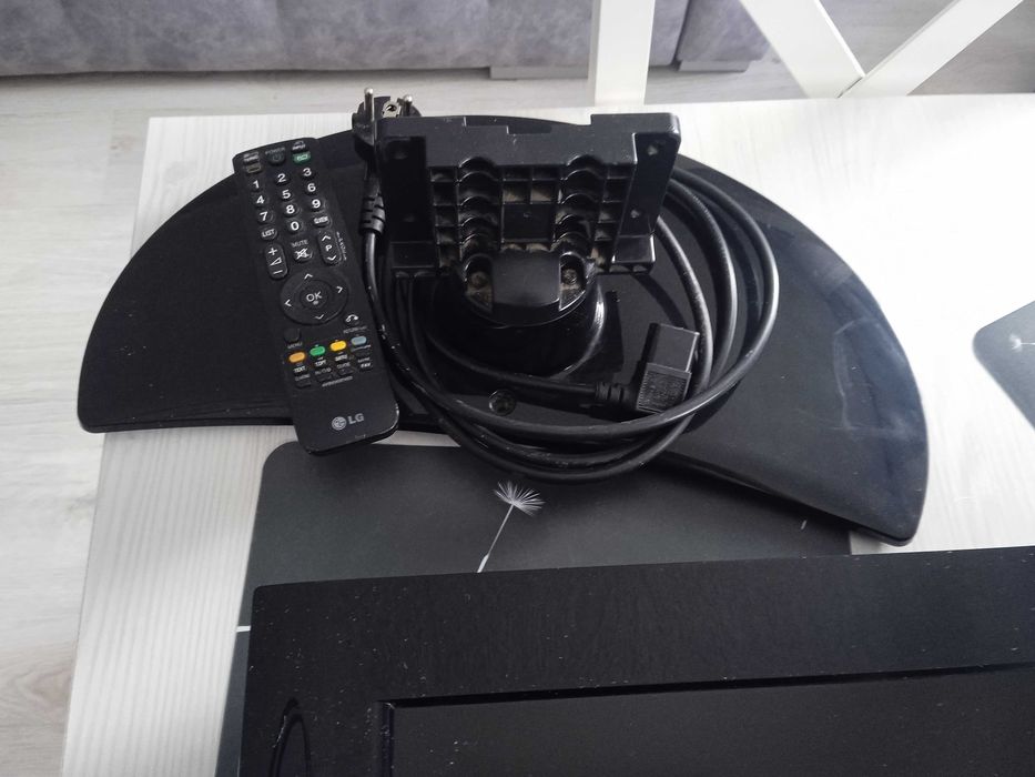 Telewizor LG 32 LH3000 LCD