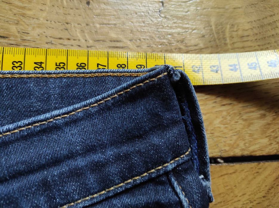 Mustang  True Denim Tramper  jeans  W32 L 30  kultowy  model, nit ze znakiem firmowym