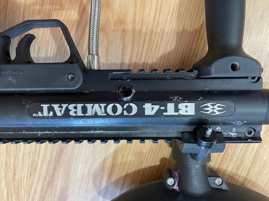 Paintball - Marcador BT4 COMBAT c/acessórios