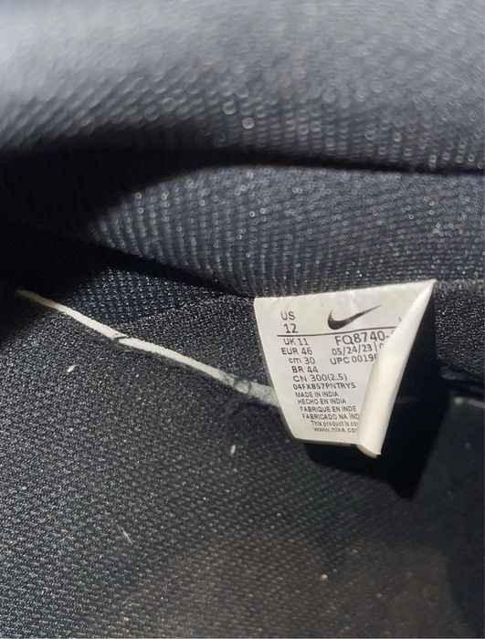Кроссовки Nike в хорошем состоянии.