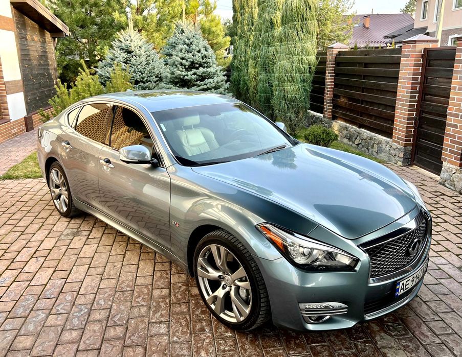 Infiniti Q70 2015 Y51 3.7