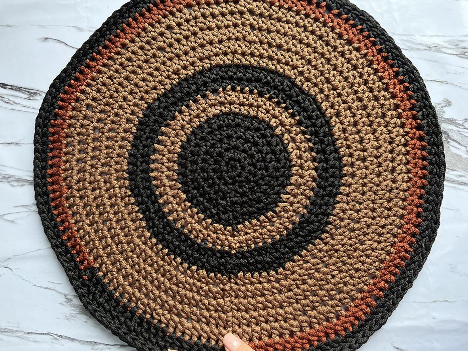 Килим круглий коричневий 2 шт.