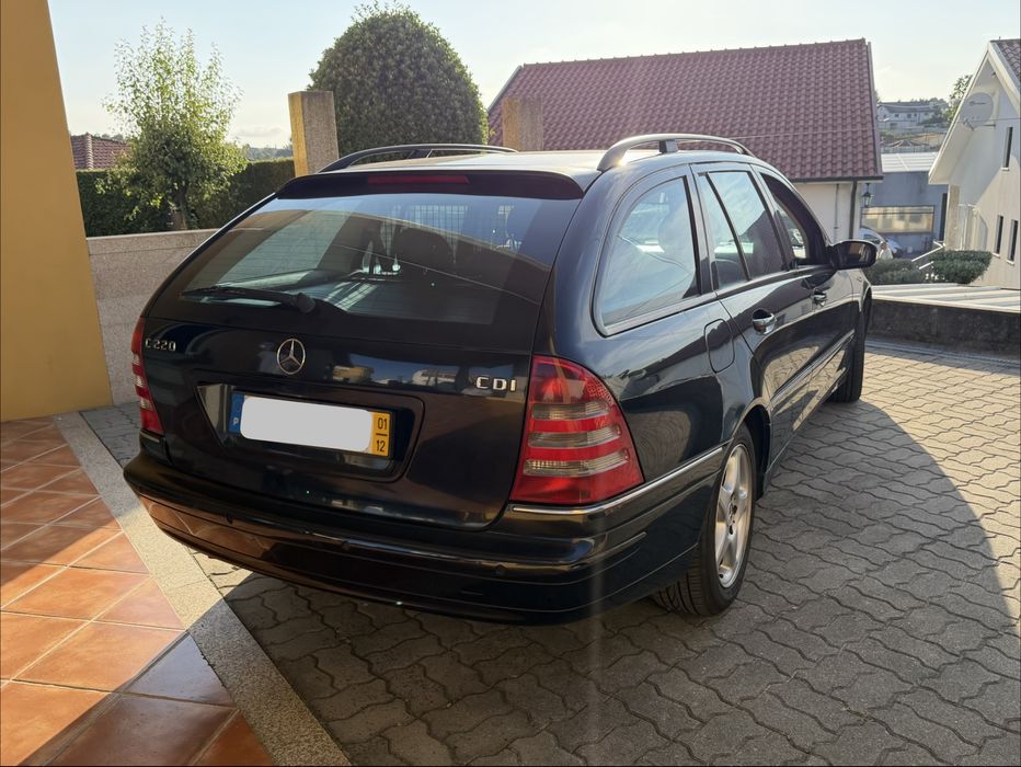 Mercedes-Benz C 220 — fotografia 2