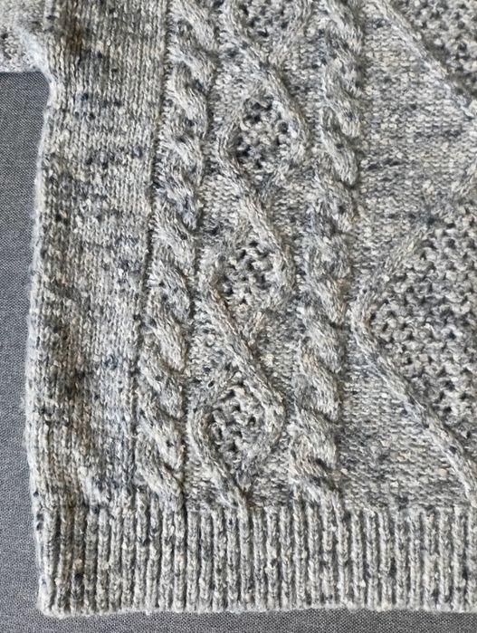 Szary sweter warkocz ONLY