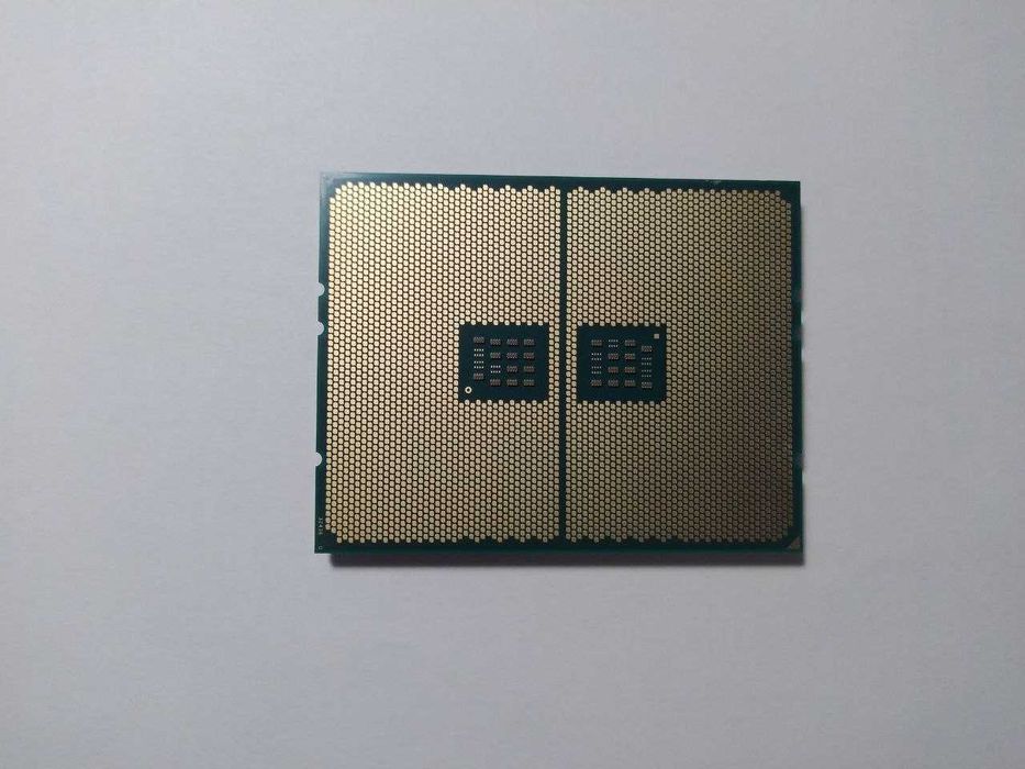 Серверний процесор AMD EPYC 7302