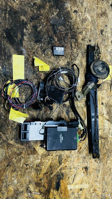 Бмв е34 комплект оригінальної сигналки