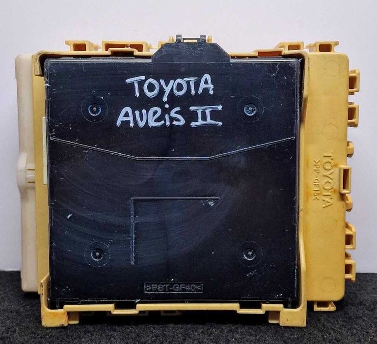Caixa Fusíveis / SAM / BSI 6358-6756 - TOYOTA AURIS