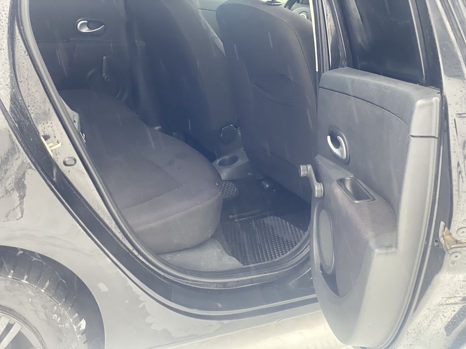 Продам кліо 1.2 бензин