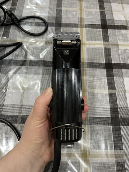 Продам машинку для стрижки Oster 97