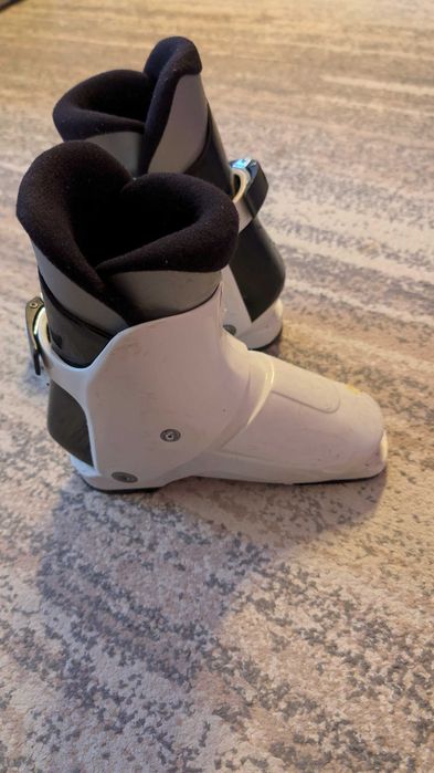 Buty narciarskie (rozmiar 32 )  dla dziecka