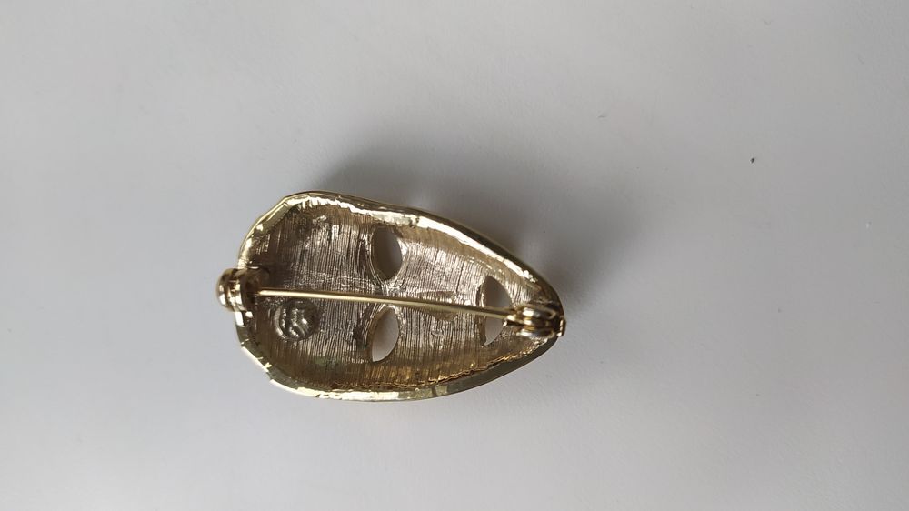 "Маска" .Брошь винтаж.