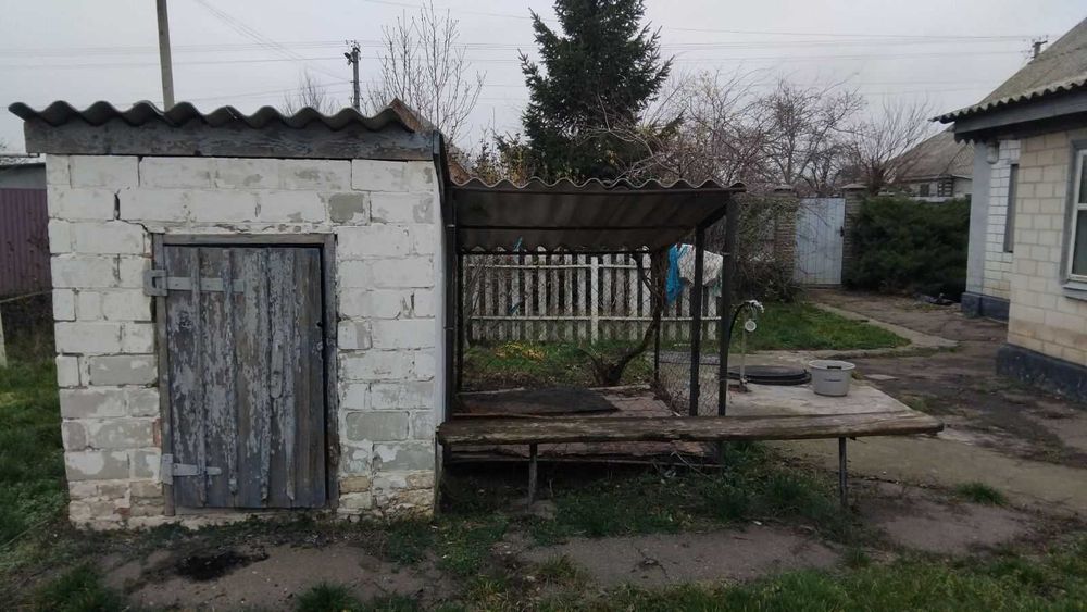 Будинок з новим вел. гаражем і виноградниками в Ч. Слободі (п3)