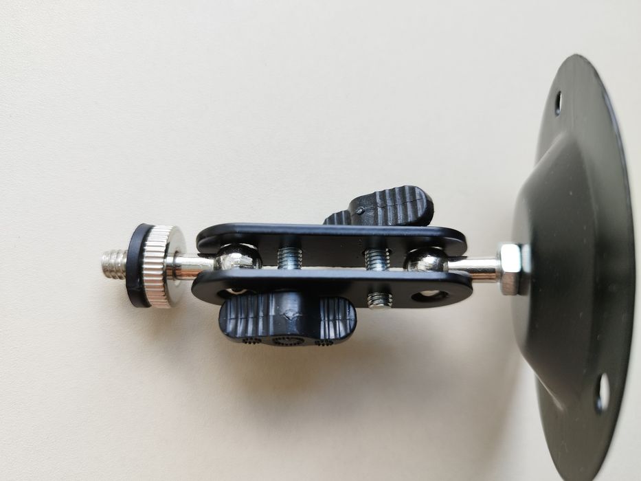 Кронштейн держатель для камеры