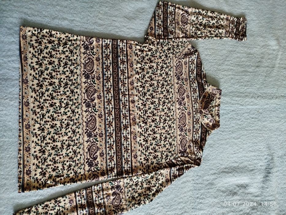 Гольф-водолазка 46 розмір.