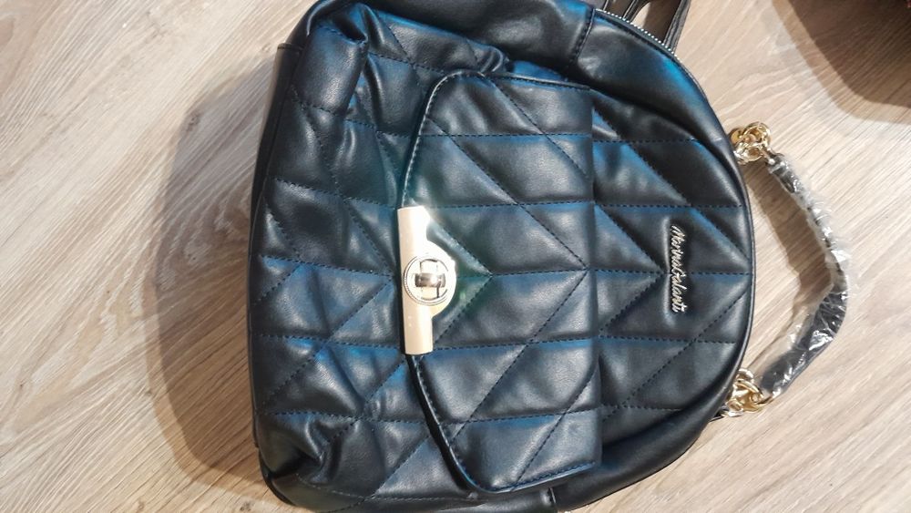 Nowy damski plecak.Wielkosc średnia.Tanio.