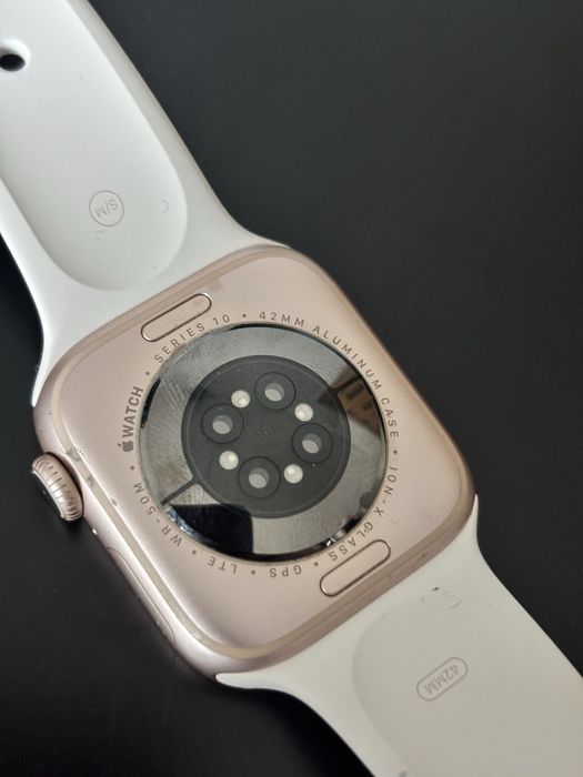 Apple Watch Series 10 42 mm Cellular Różowe Złoto