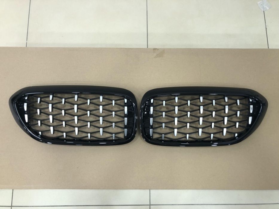 решітка радиатора BMW 5 E60 ф10 г30 ноздри BMW E61 F10 G31 е61 ф11 г31