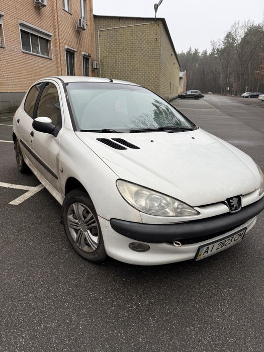 PEUGEOT 206 AVTOMAT 2007р 1.6 бензин