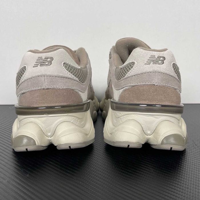 New_Balance NB 9060 R.44