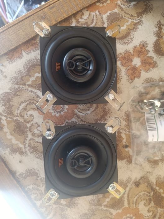 Продам динами JBL Stage 424