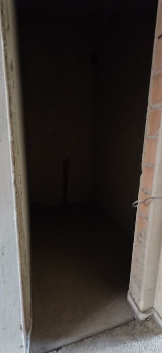 продам однокімнатну новобудову