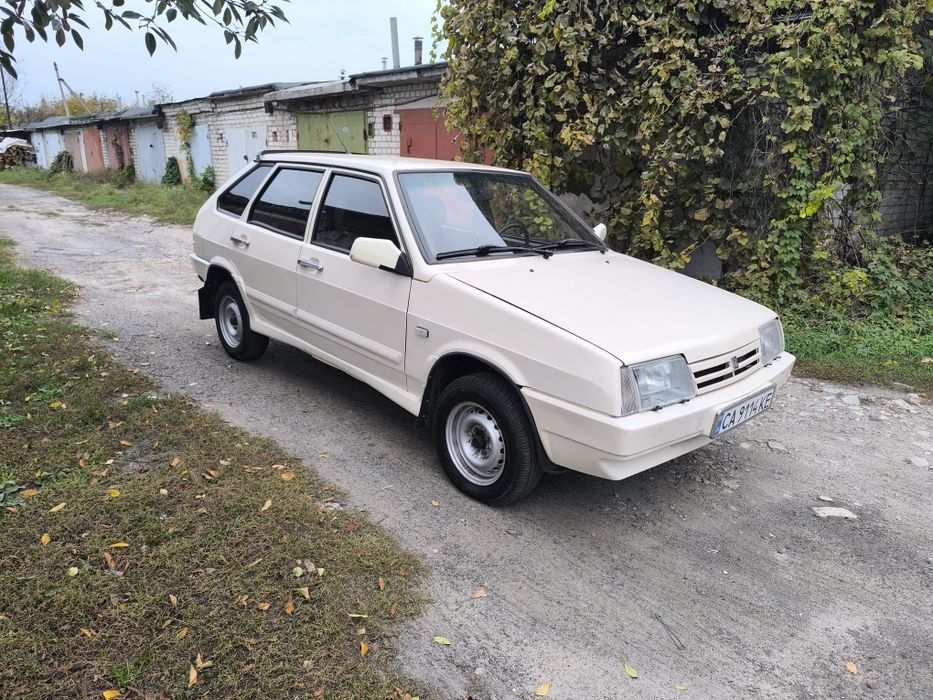 ВАЗ 2109 дев'ятка