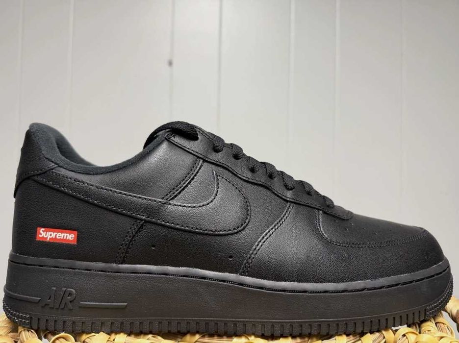 Nike_Air_Force_1_Low_Supreme_Black R.45