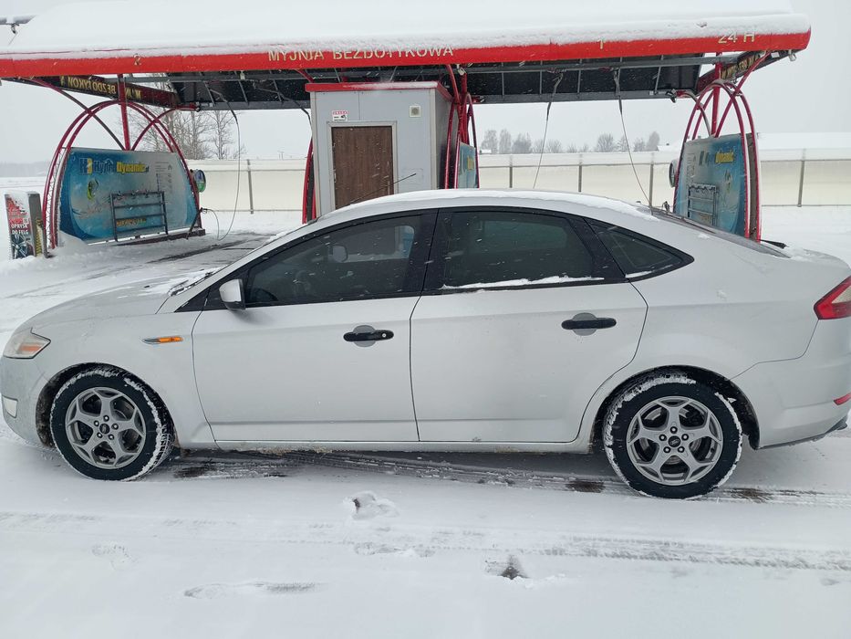 Ford mondeo 2008 rok