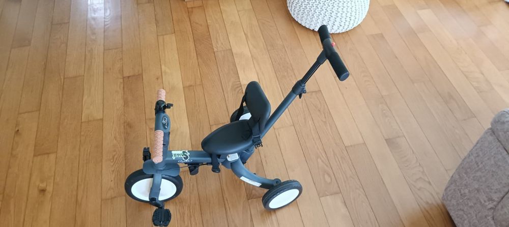 Olmitos triciclo Gyro - valor em novo 100€