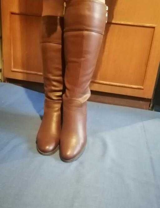 Продам зимние сапоги 39-40р.