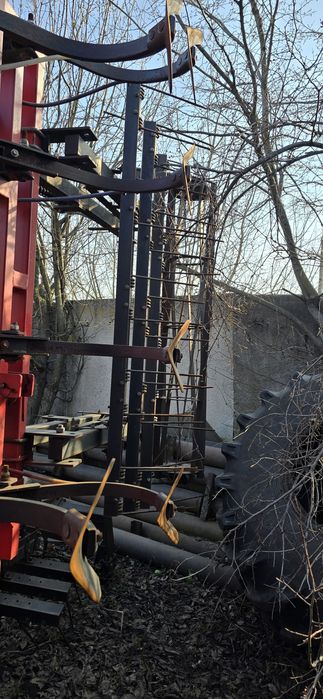 Продам культиватор вил рич 8 метров