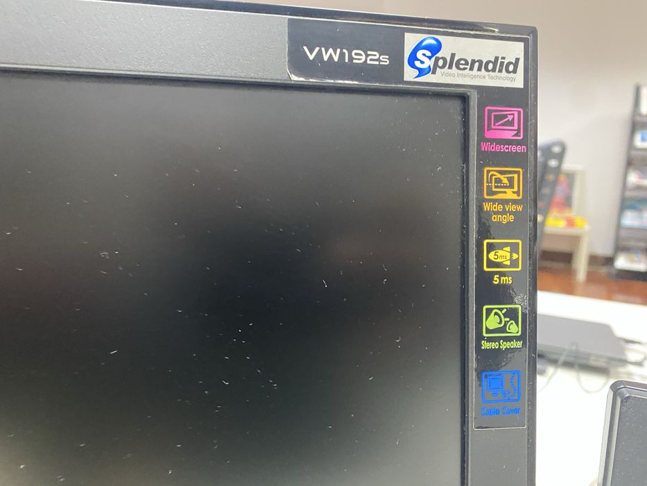 Monitor em bom estado