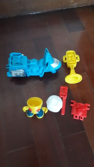 Camião e Mota Play-Doh