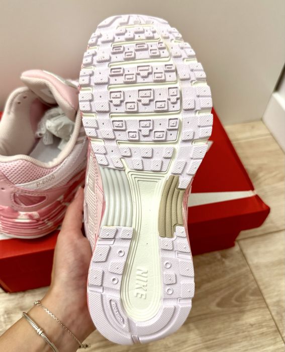 Nowe Oryginalne Damskie Buty Nike P6000 Różowe Sneakersy Y2K Rozmiar 38