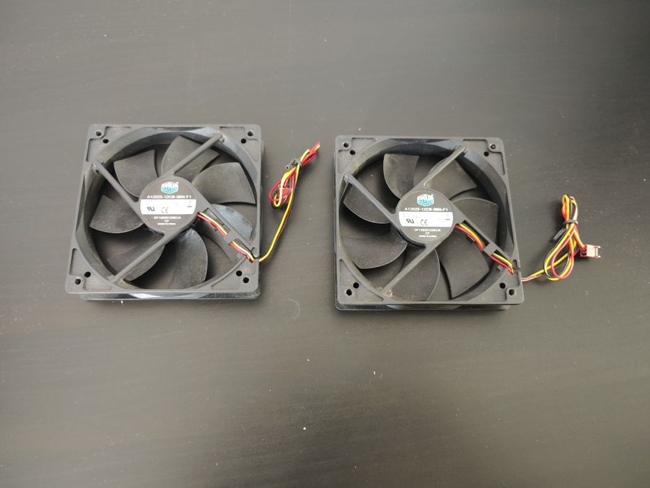 Ventoinhas CoolerMaster e BeQuiet446828758047150081
