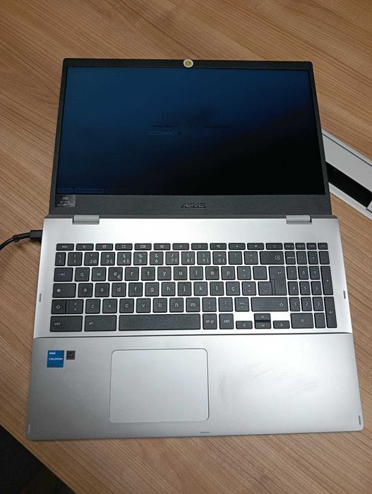 Portátil ASUS Chromebook CX1500CKA-N4AHDSC1 (Intel Core intel Celeron N4500 - Intel UHD Graphics - RAM: 8 GB - 128 GB SSD - 15.6'')