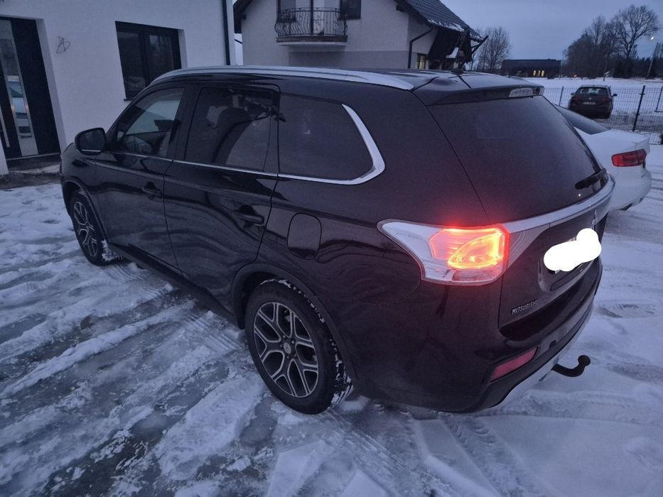 Mitsubishi outlander 2.2 150km 15r  7osobowy