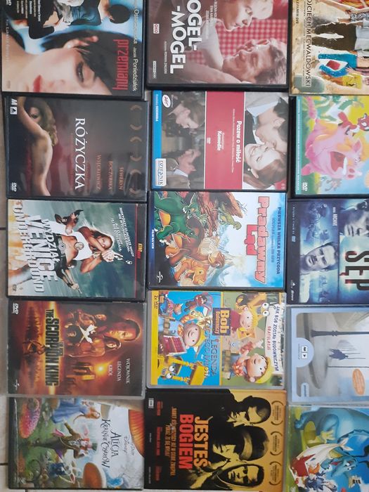 Płyty seriale dvd muzyka bajki 140 sztuk