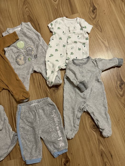 Zestaw ubranek dla noworodka chłopca 56