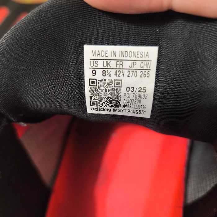 Чоловічі кросівки adidas